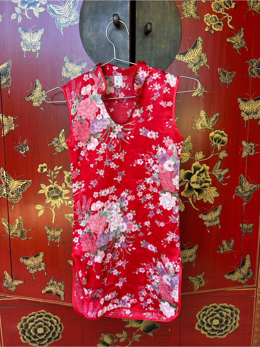 Red Floral Sleeveless Cheongsam-Inspired Dress